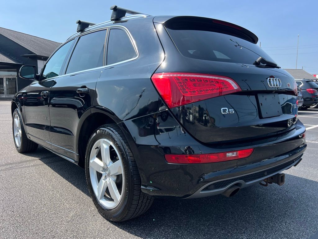 Vehicle image 11 of 54