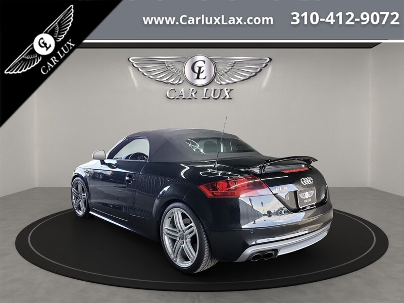 2011 Audi TTS 2.0T Prestige Image 6 of 16