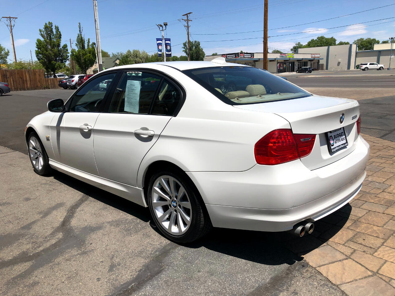 Vehicle image 5 of 27