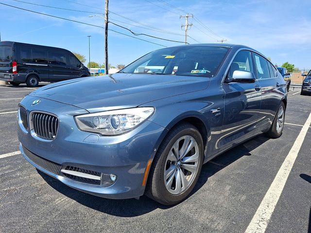 2011 BMW 5 Series Gran Turismo 535i xDrive Image 1 of 10