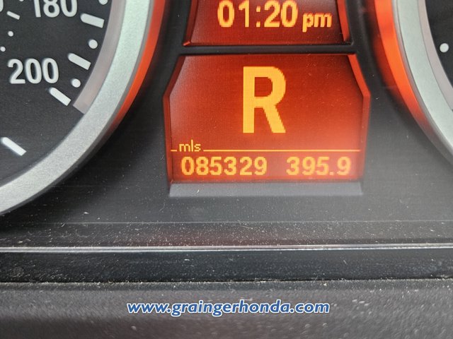 Vehicle image 15 of 22