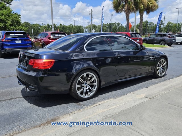 Vehicle image 4 of 22
