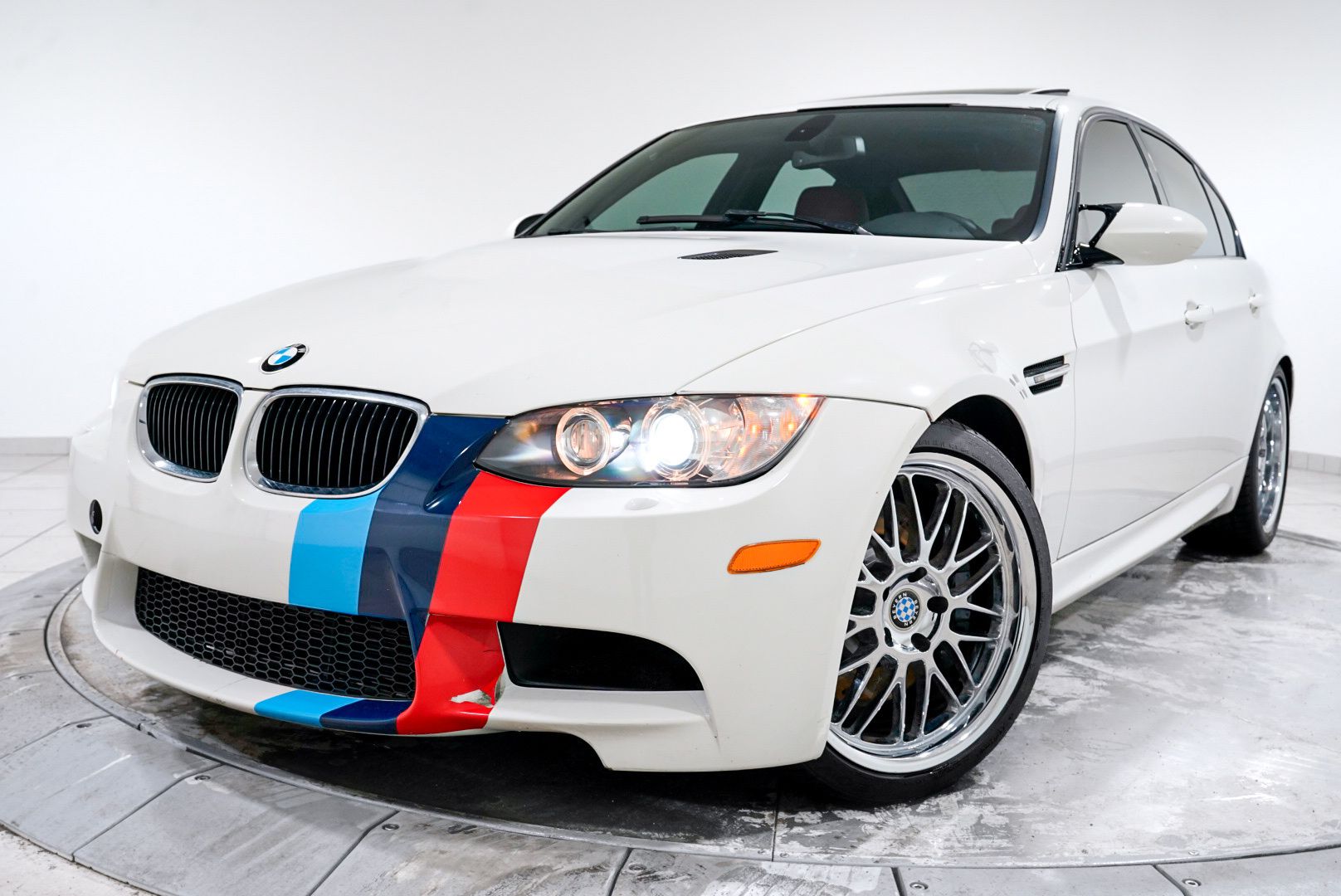 2011 BMW M3 Base Image 1 of 68
