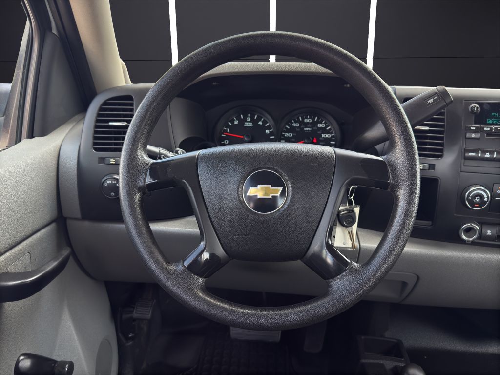 Vehicle image 13 of 16