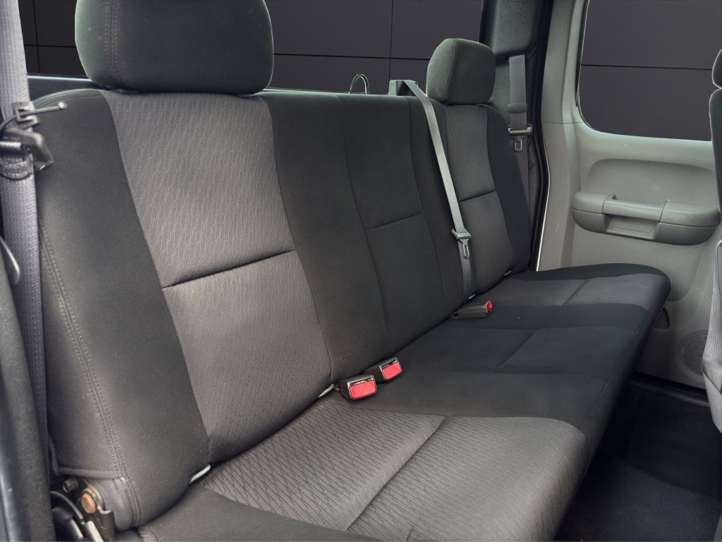 Vehicle image 8 of 16