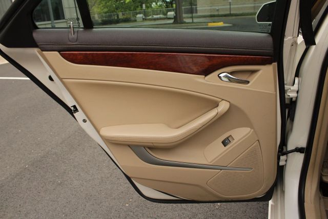 Vehicle image 20 of 53