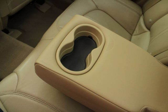 Vehicle image 26 of 53