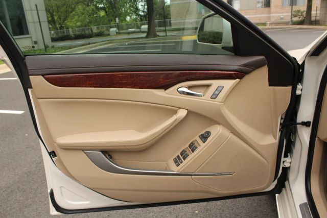 Vehicle image 15 of 53