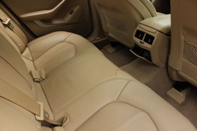 Vehicle image 36 of 53