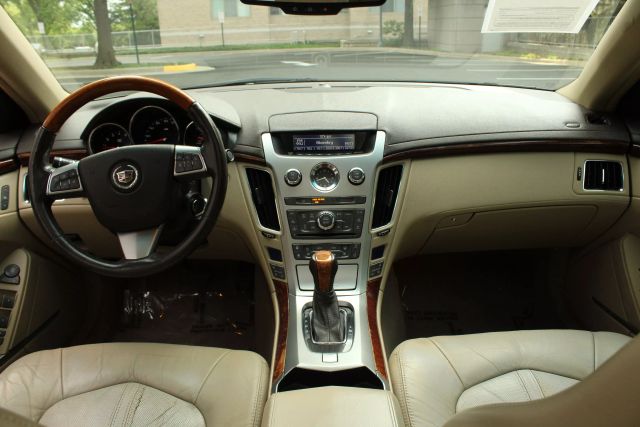 Vehicle image 29 of 53