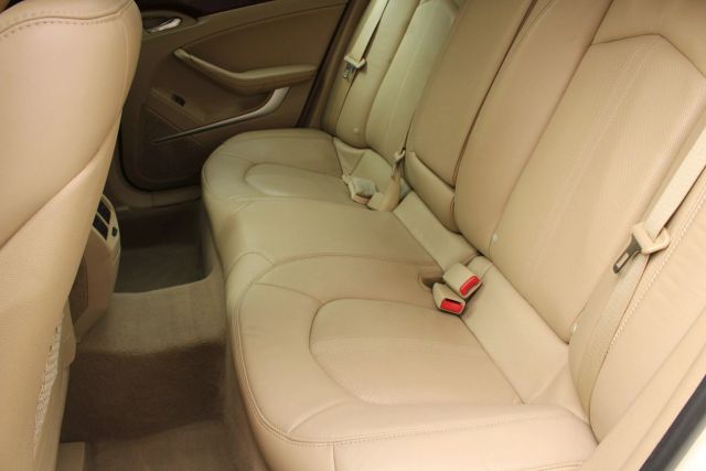 Vehicle image 25 of 53