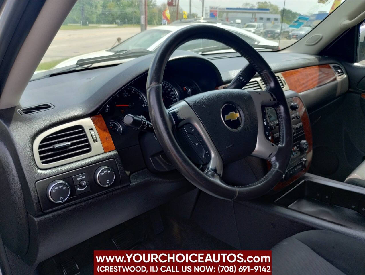 Vehicle image 16 of 34