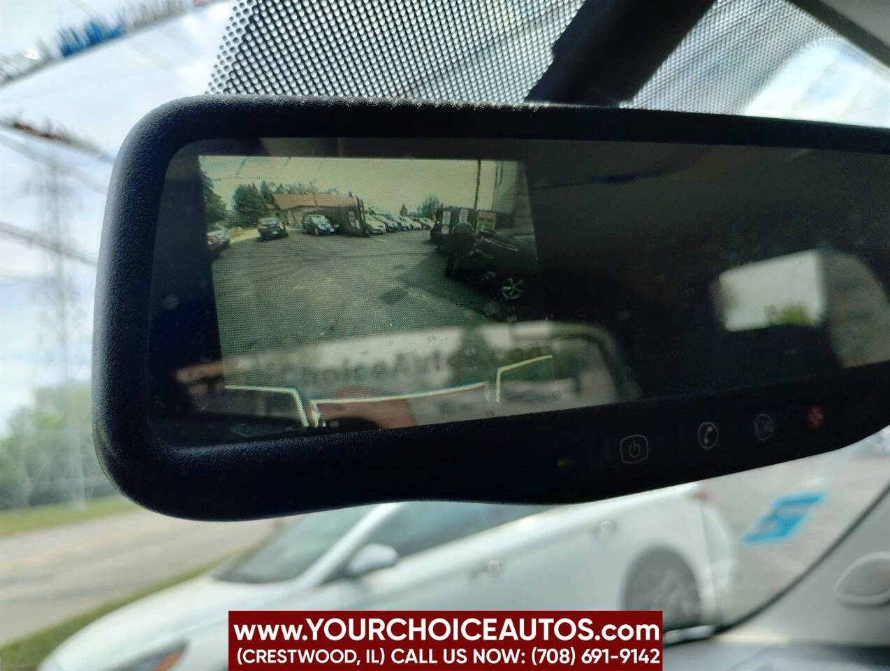Vehicle image 31 of 34
