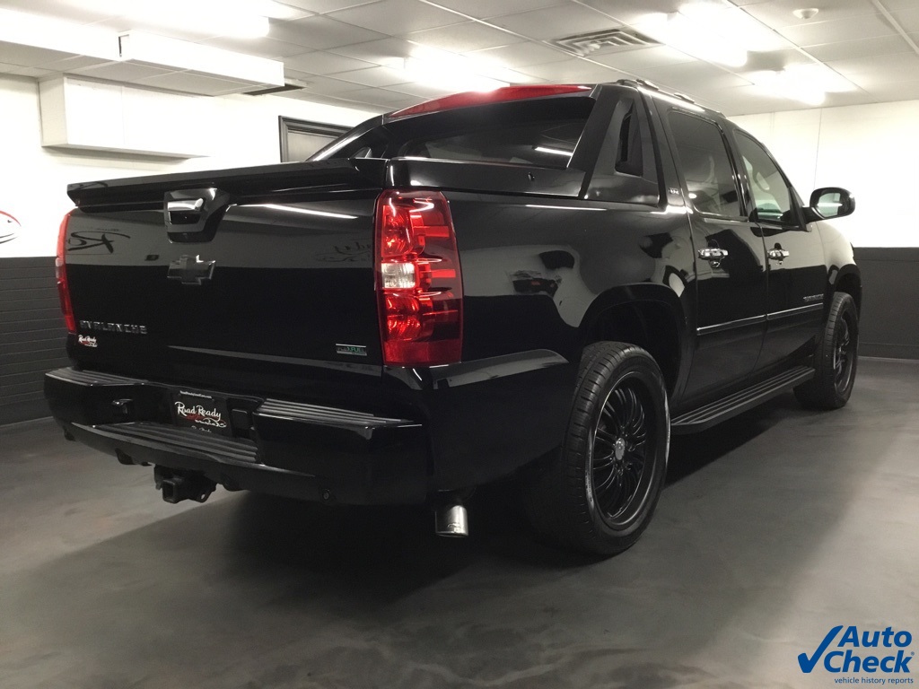 Vehicle image 7 of 66