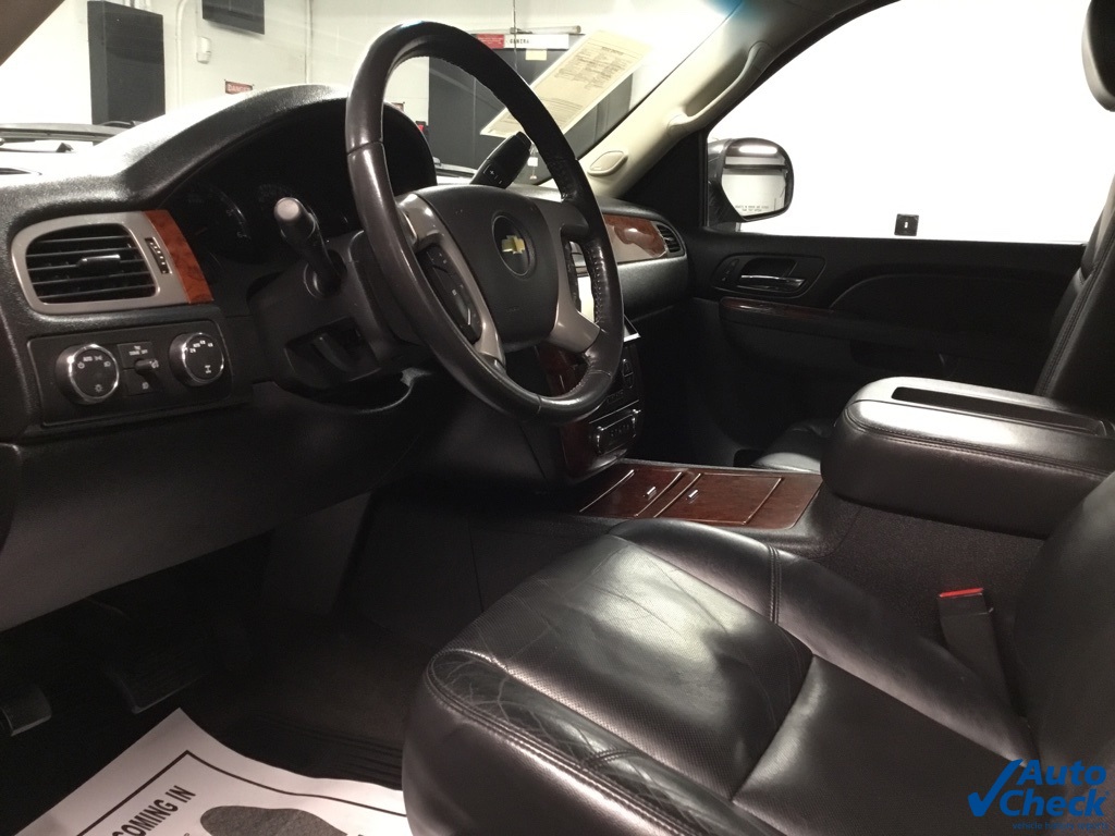Vehicle image 25 of 66
