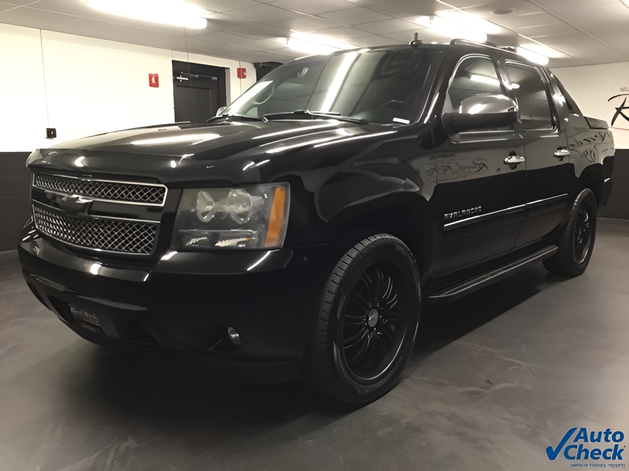 Vehicle image 56 of 66
