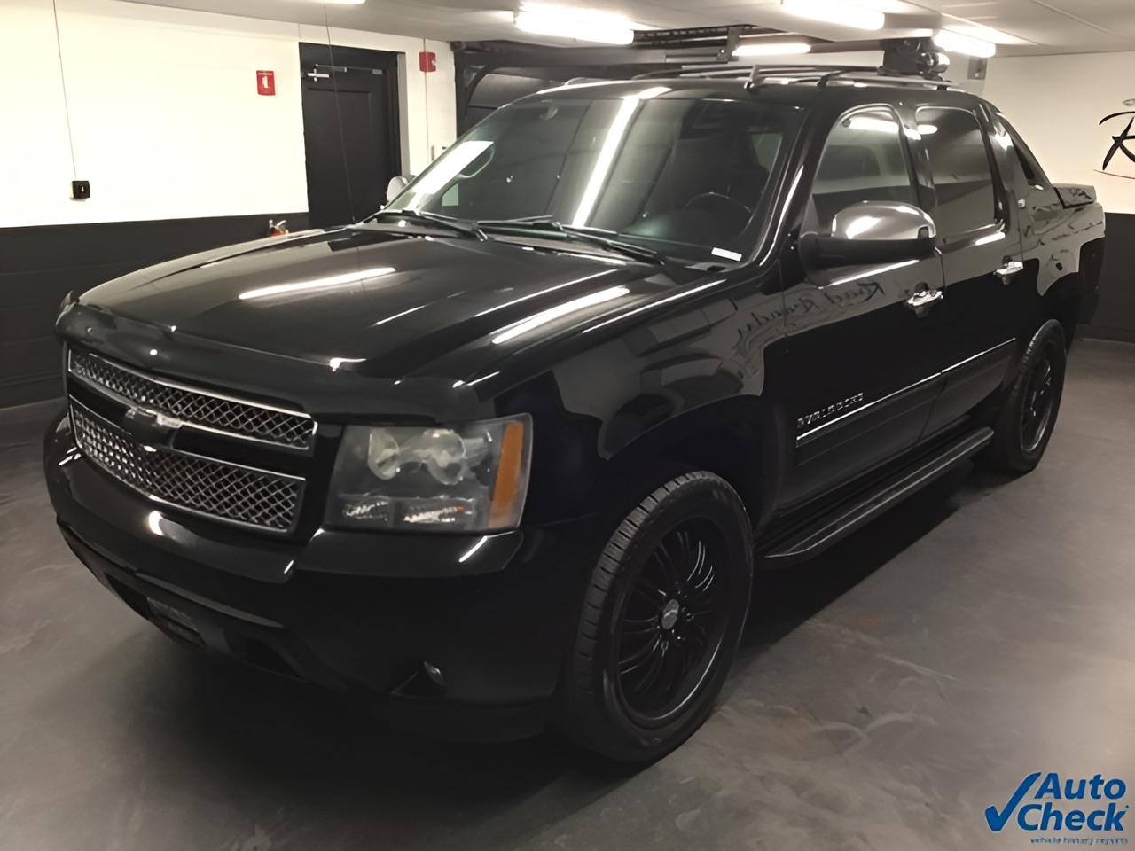 Vehicle image 57 of 66