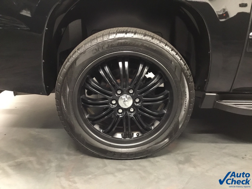 Vehicle image 23 of 66