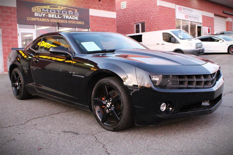 2011 Chevrolet Camaro 1LT Image 3 of 19