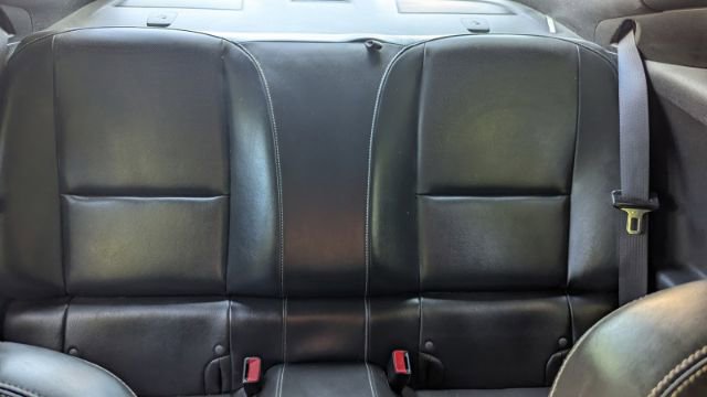 Vehicle image 19 of 35