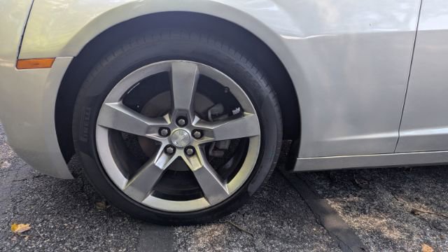 Vehicle image 12 of 35