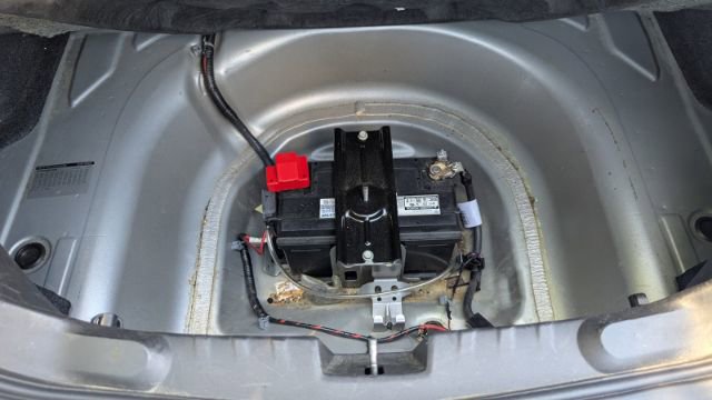 Vehicle image 26 of 35