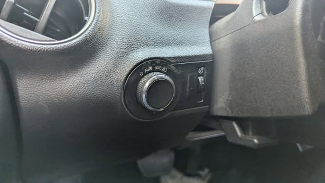 Vehicle image 34 of 35