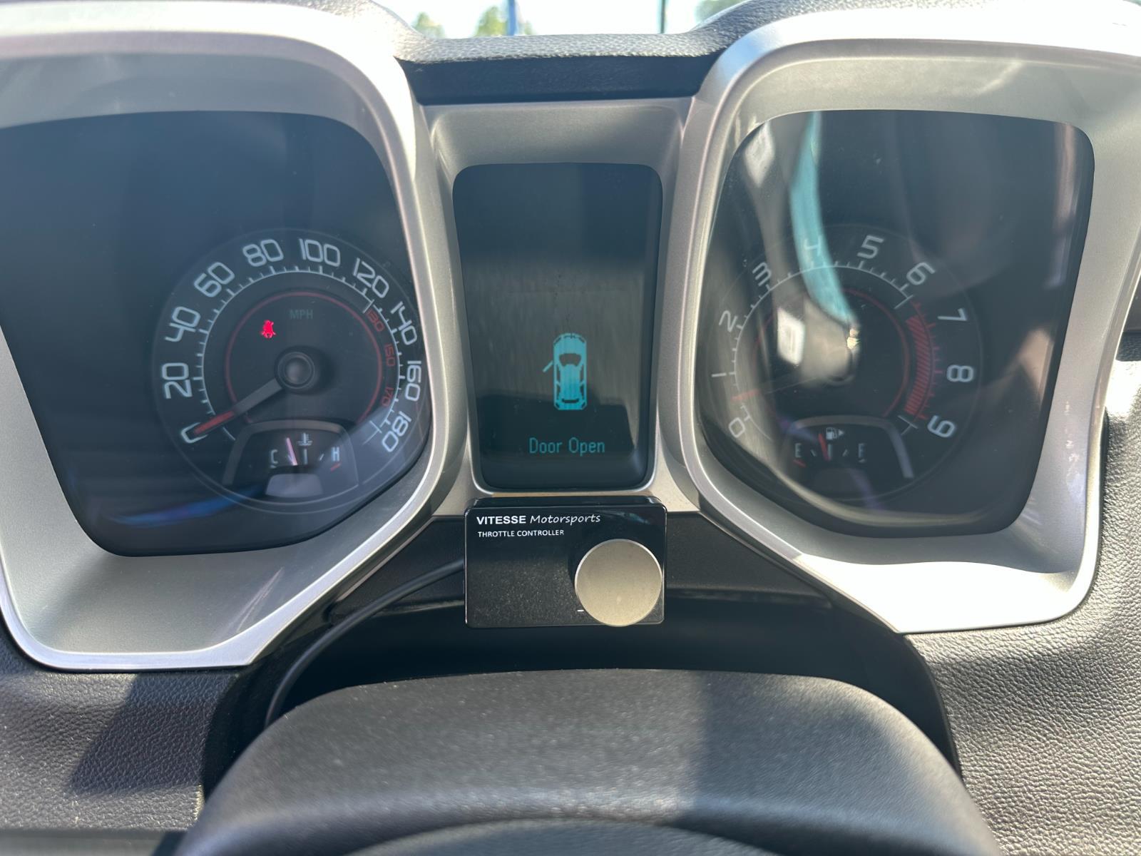 Vehicle image 16 of 21