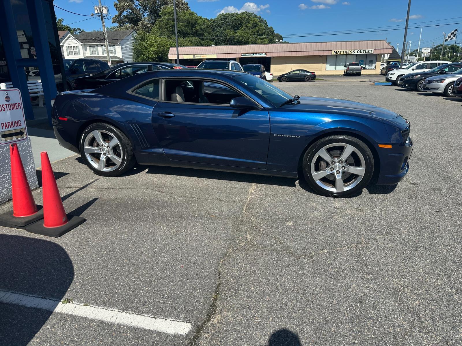 Vehicle image 5 of 21