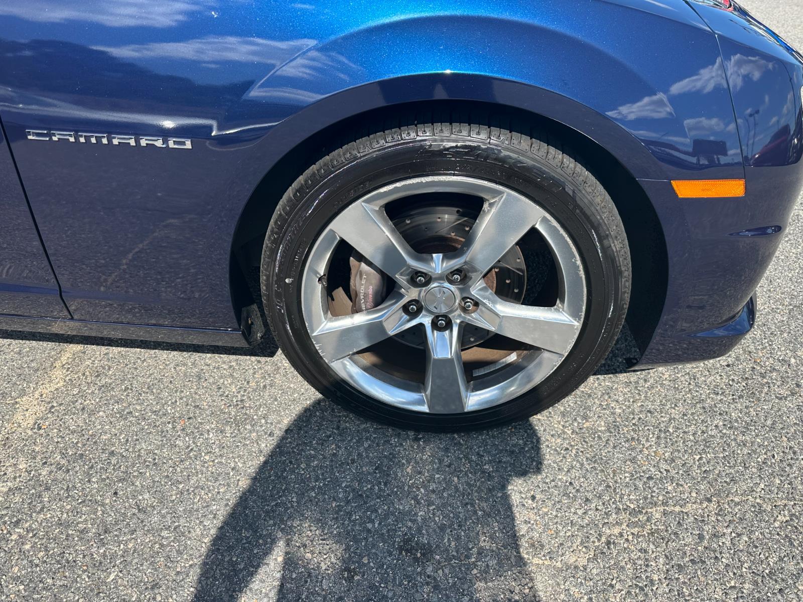 Vehicle image 9 of 21