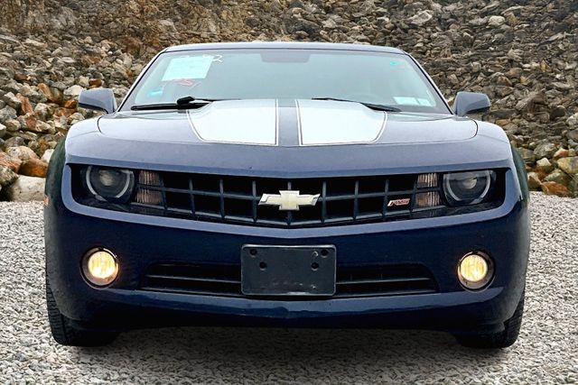 Vehicle image 2 of 32