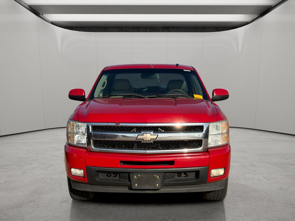 2011 Chevrolet Silverado 1500 LTZ Image 2 of 13