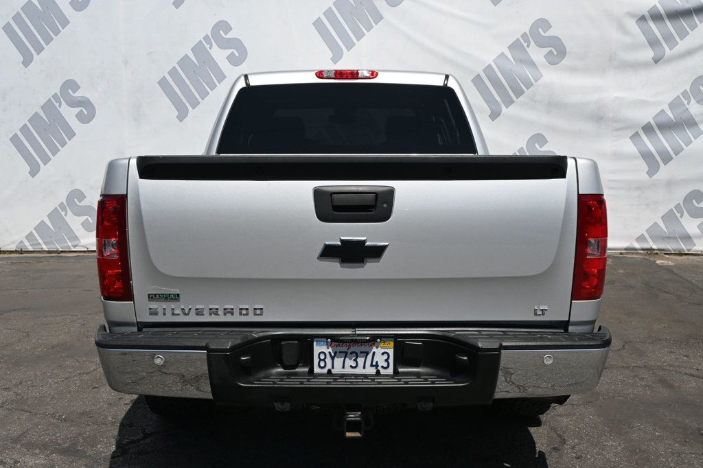 Vehicle image 5 of 11