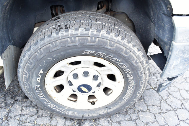 Vehicle image 10 of 15
