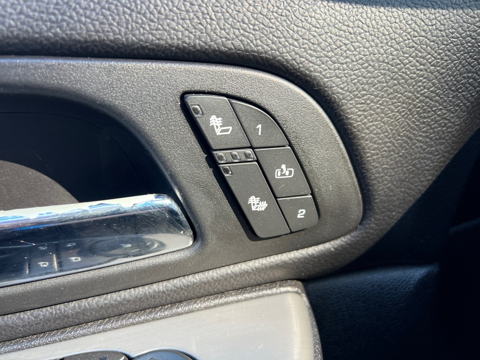 2011 Chevrolet Tahoe LT Image 32 of 42