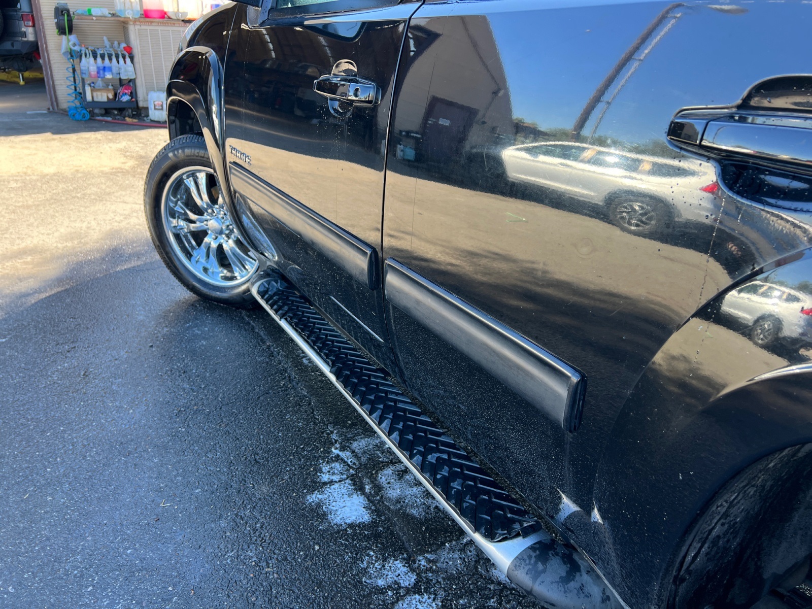 2011 Chevrolet Tahoe LT Image 42 of 42