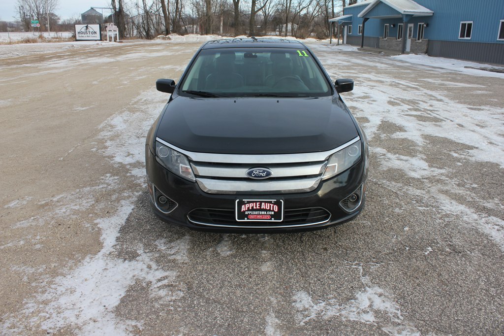 2011 Ford Fusion SEL Image 3 of 54