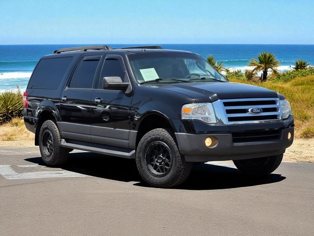 Vehicle image 1 of 5