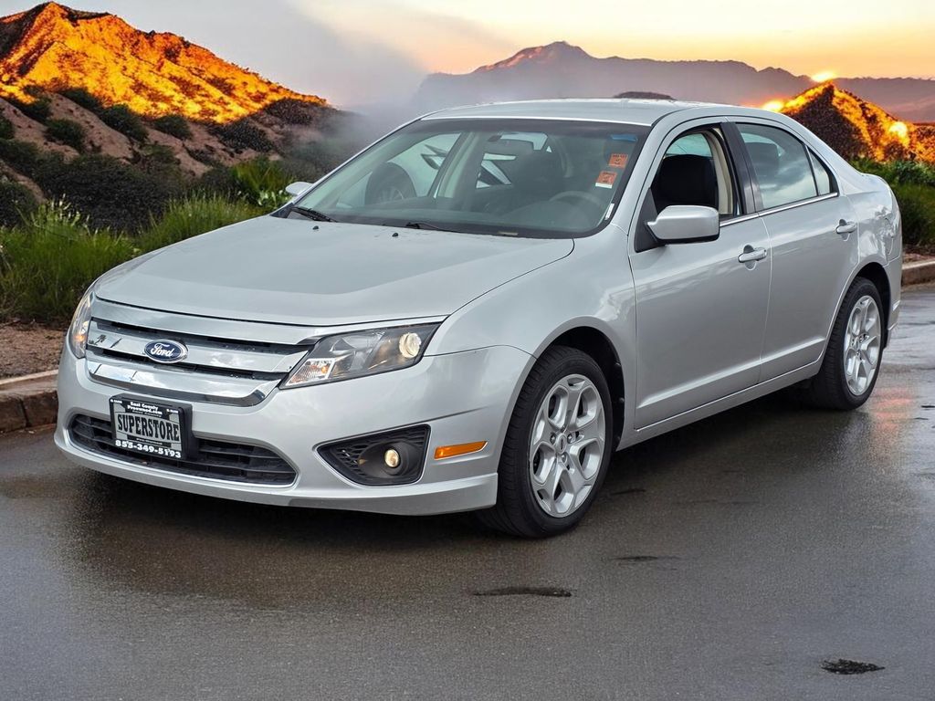 2011 Ford Fusion SE Image 1 of 38