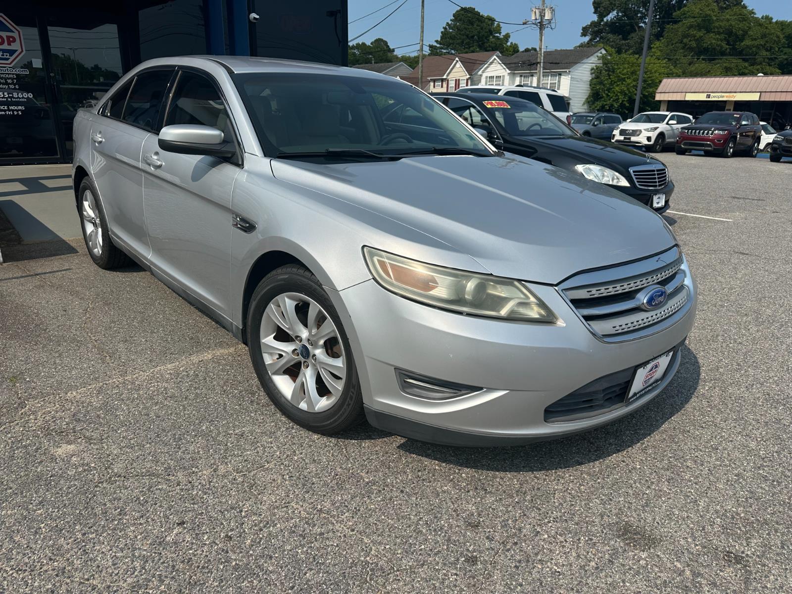 Vehicle image 5 of 27