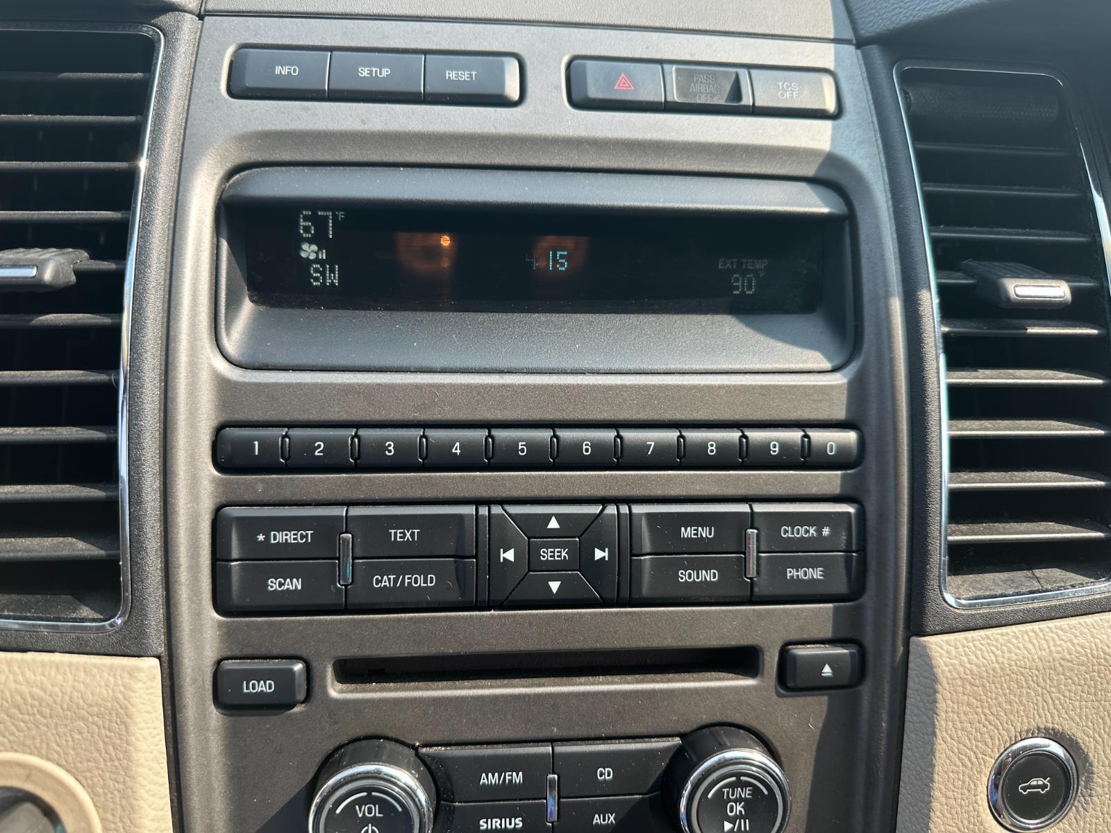 Vehicle image 13 of 27