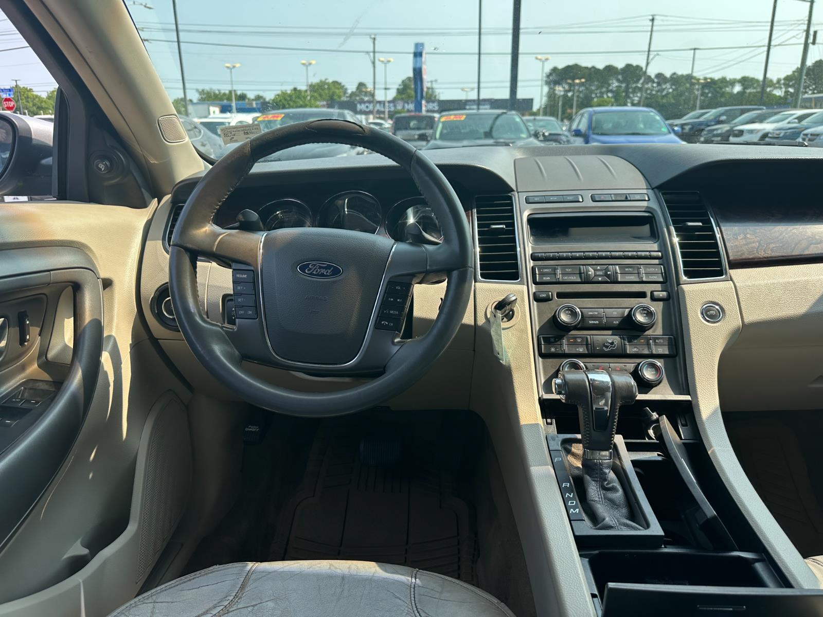 Vehicle image 20 of 27
