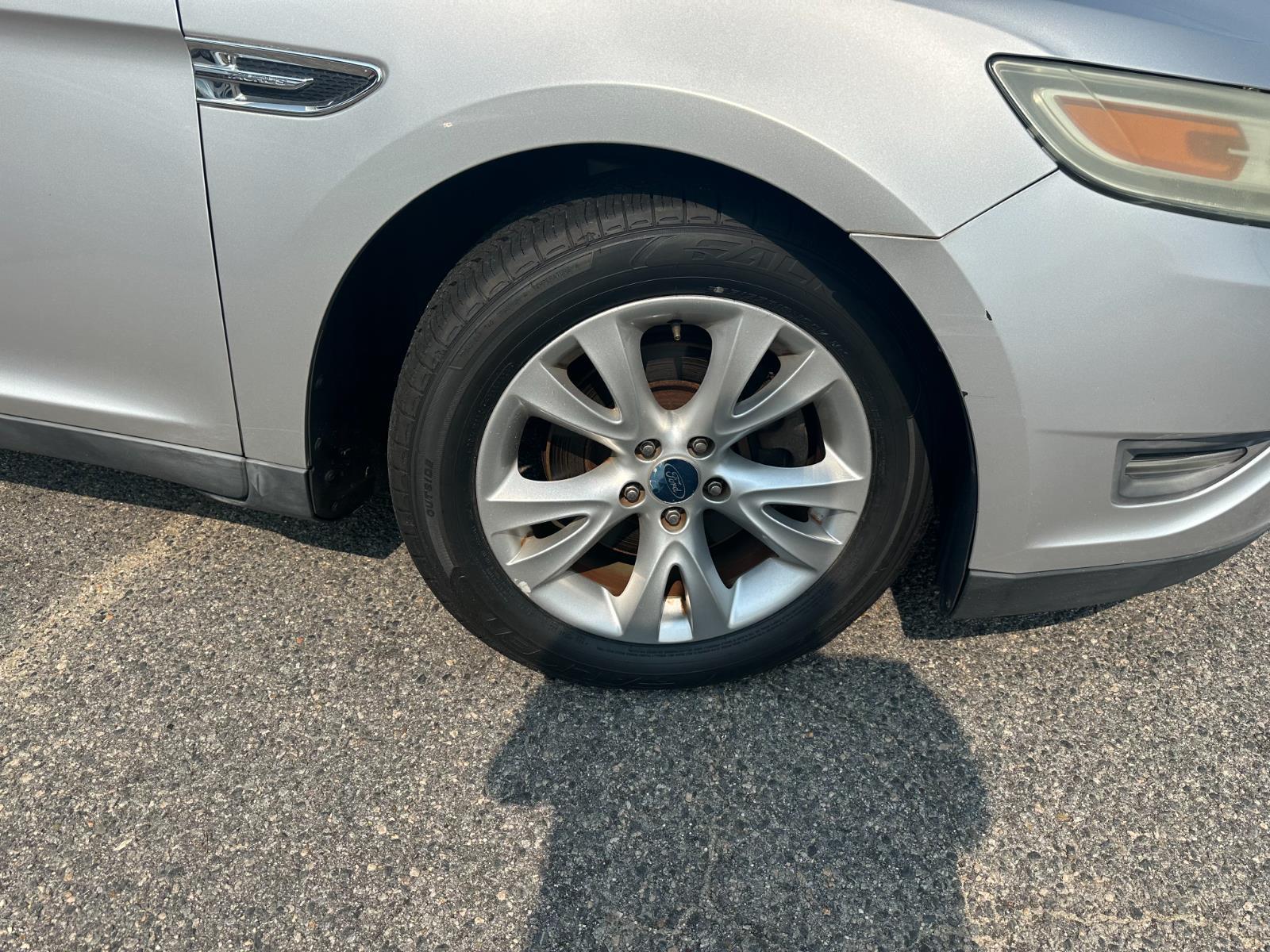 Vehicle image 27 of 27
