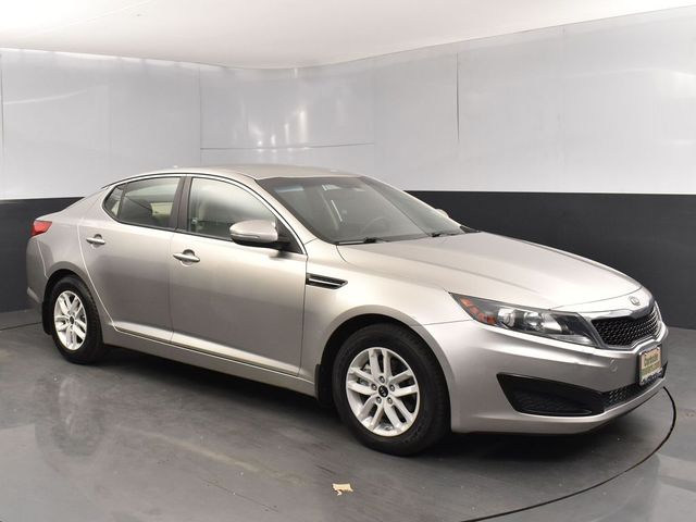 2011 Kia Optima LX Image 3 of 22