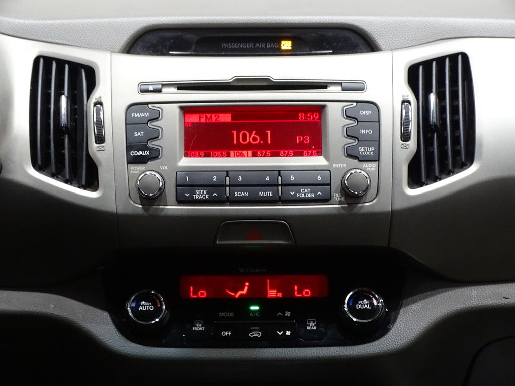 Vehicle image 20 of 34