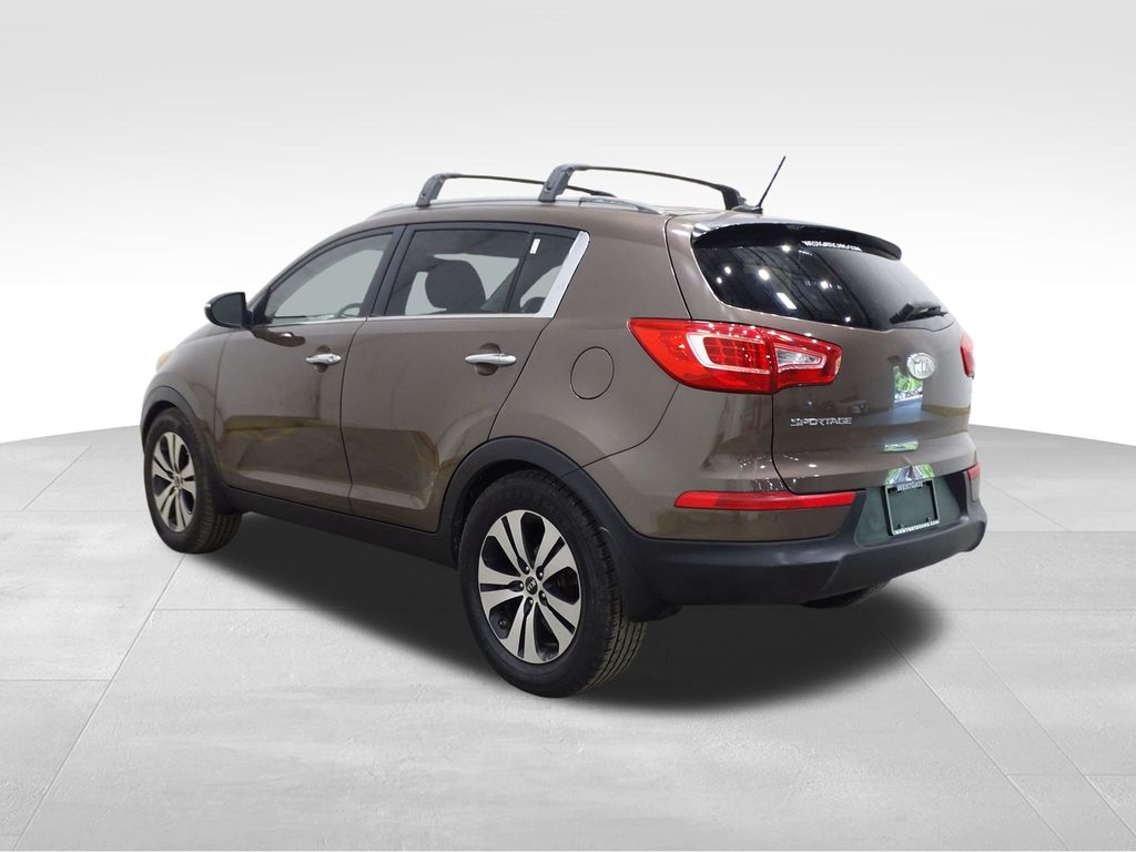 Vehicle image 6 of 34