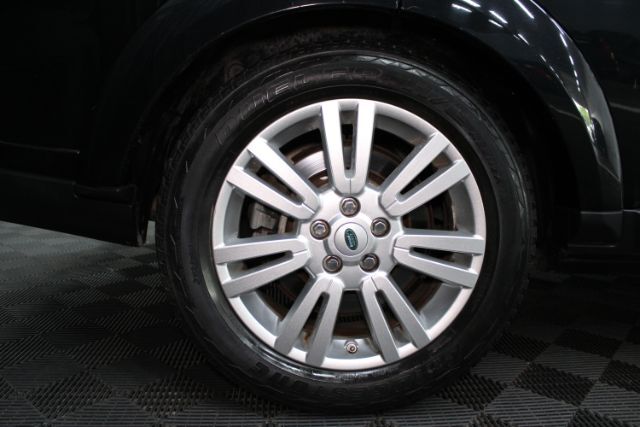 Vehicle image 7 of 30
