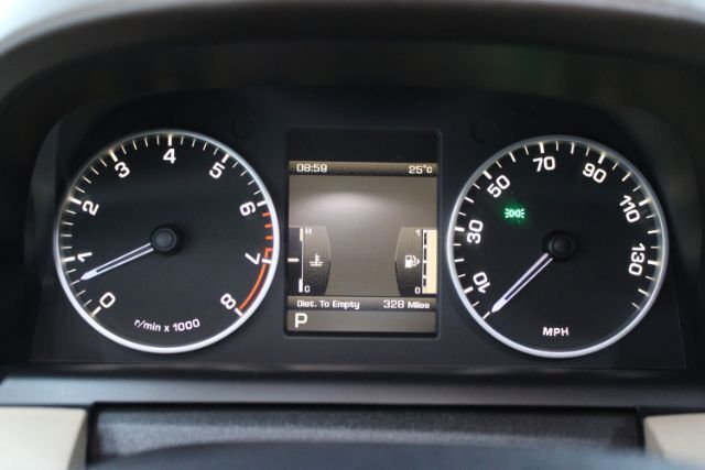 Vehicle image 16 of 30