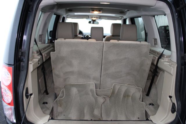 Vehicle image 8 of 30