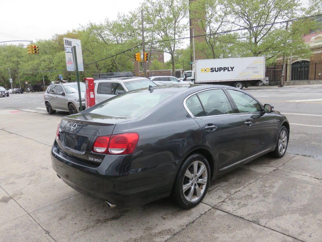2011 Lexus GS 350 Image 3 of 38